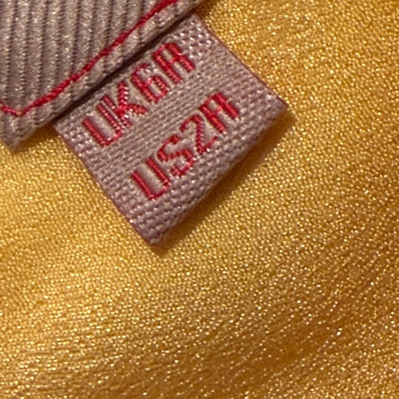 Boden NWT Size 2 Beautiful Yellow Sleeveless Dress with Floral Beaded Neckline - Picture 10 of 12